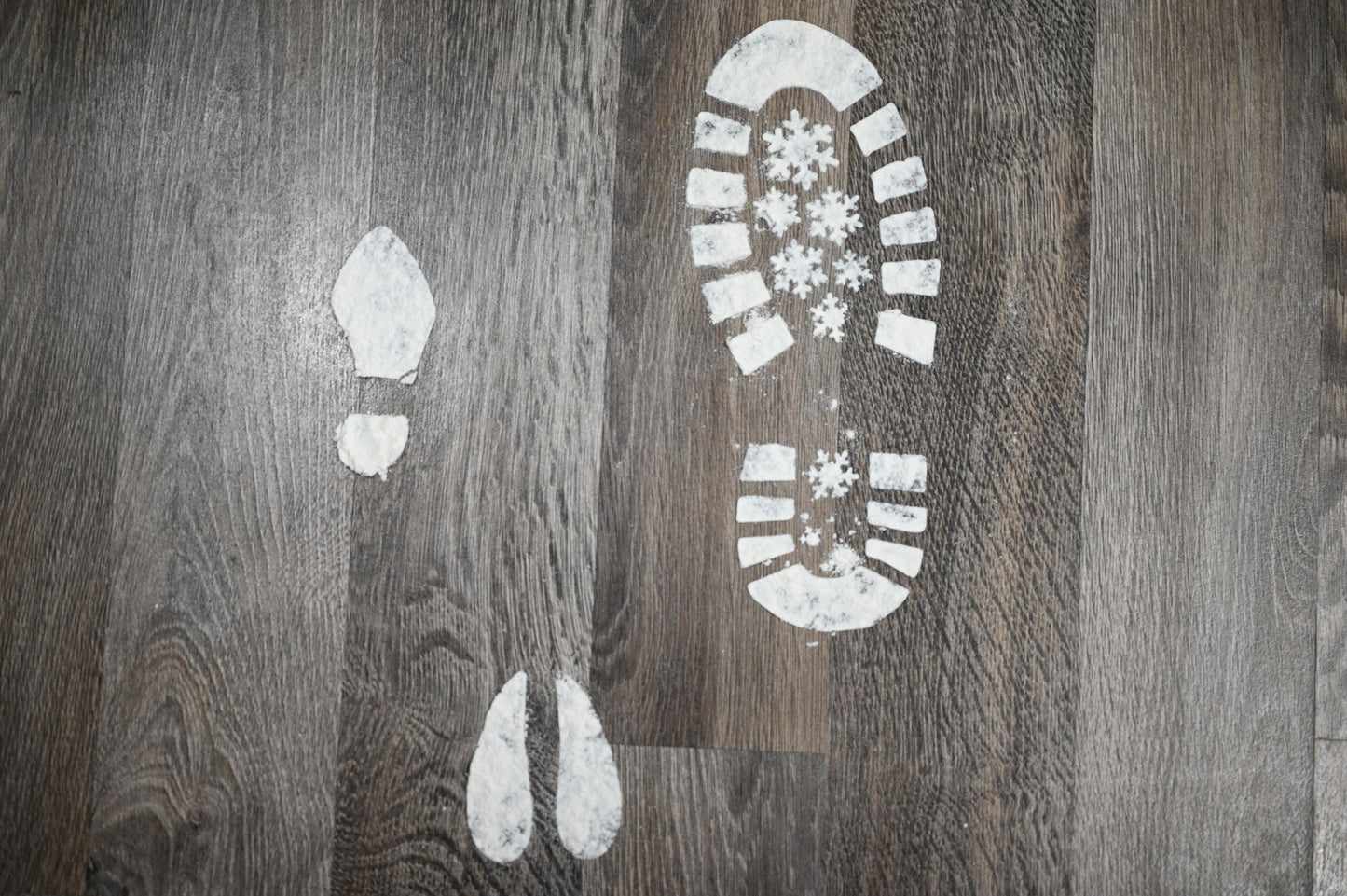 Christmas Footprint Stencils
