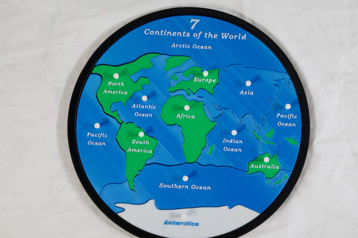 The 7 continents of the world puzzle. World Map. map puzzle game. educational map puzzle. early learning world map