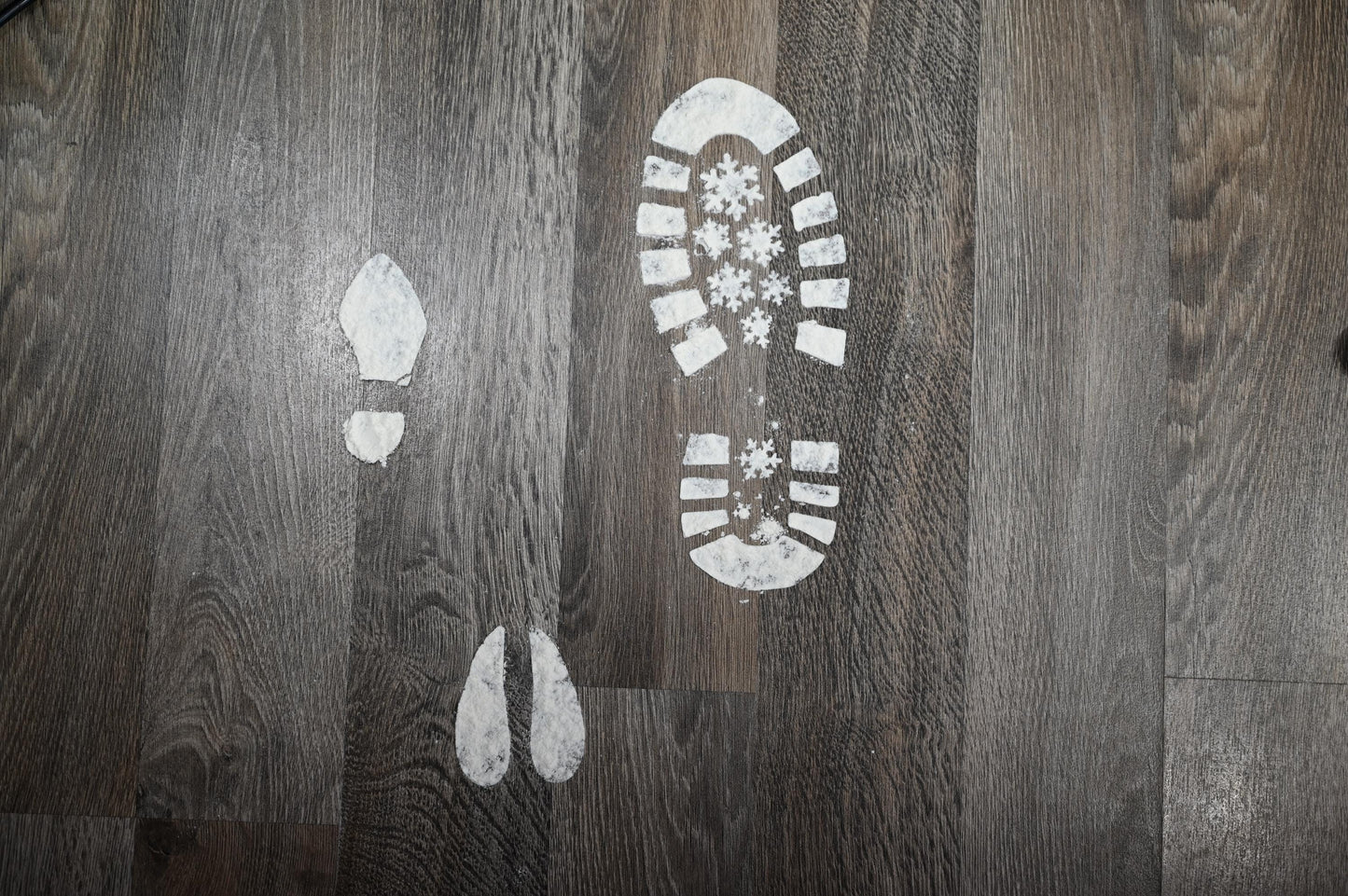 Christmas Footprint Stencils