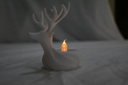Christmas Reindeer Candle Light (Not for naked flame candle - Only use battery tea lights!) - Is Supplied with 1 x battery tealight