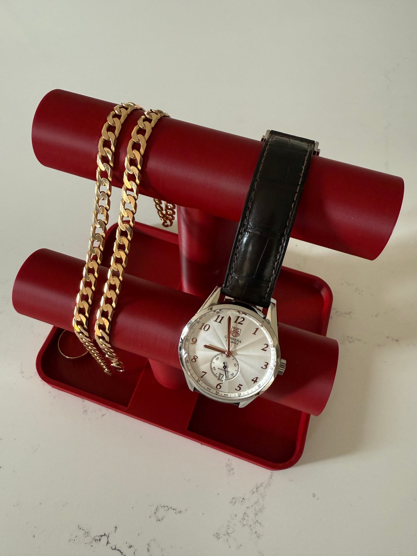 Stylish jewellery stand