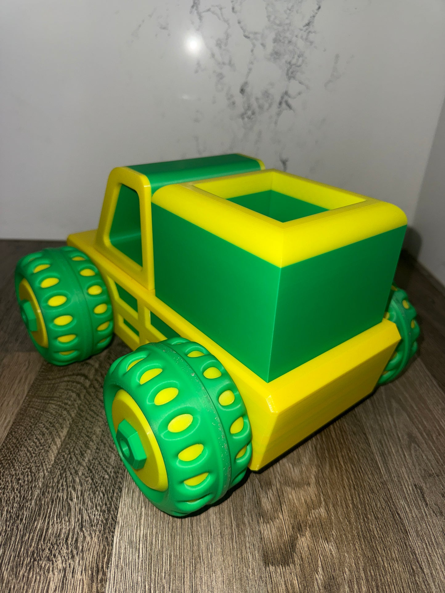 Mega toy truck