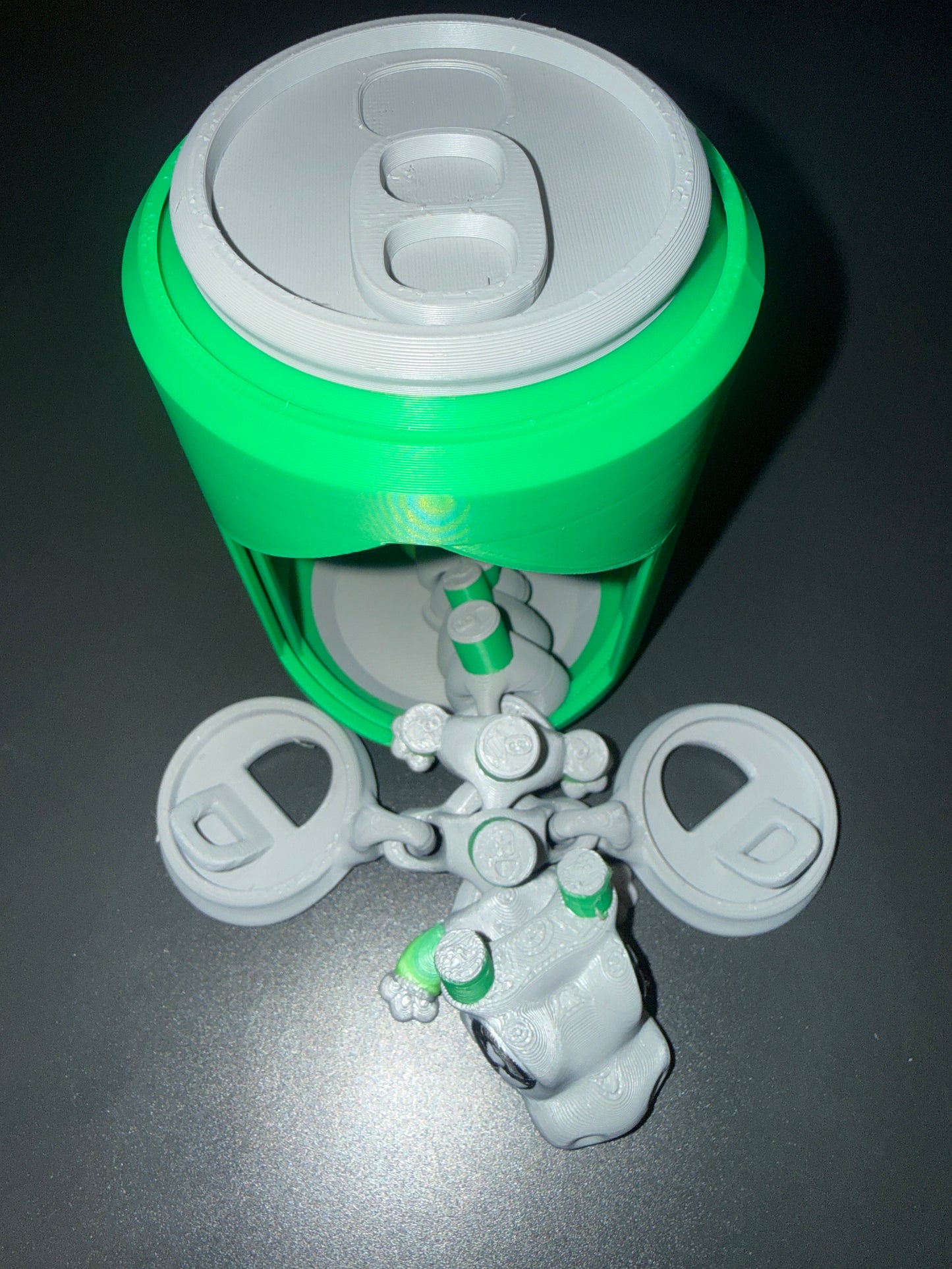 Soda can flexi dragon, unique and super fun to play with