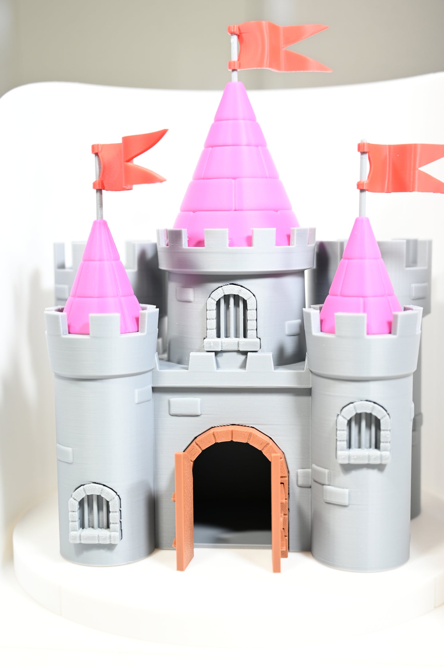 Princess castle - Fantasy castle, this is the only place your pricess is safe from those dragons!