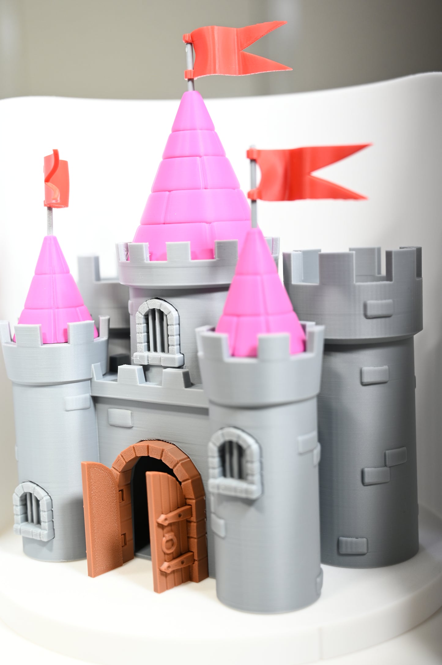 Princess castle - Fantasy castle, this is the only place your pricess is safe from those dragons!