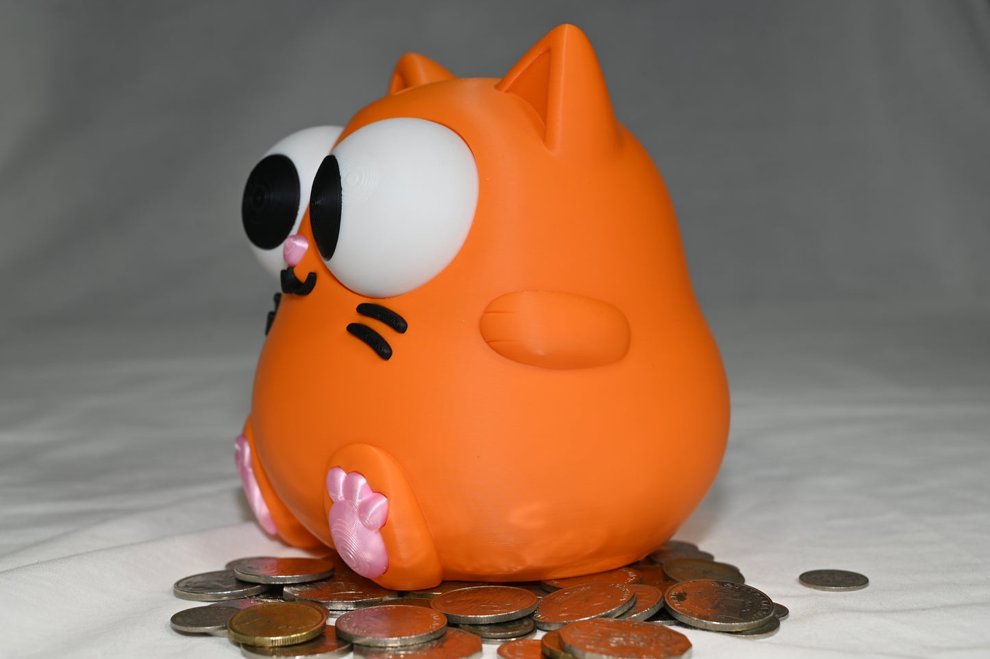 Orange cat money box / piggy bank
