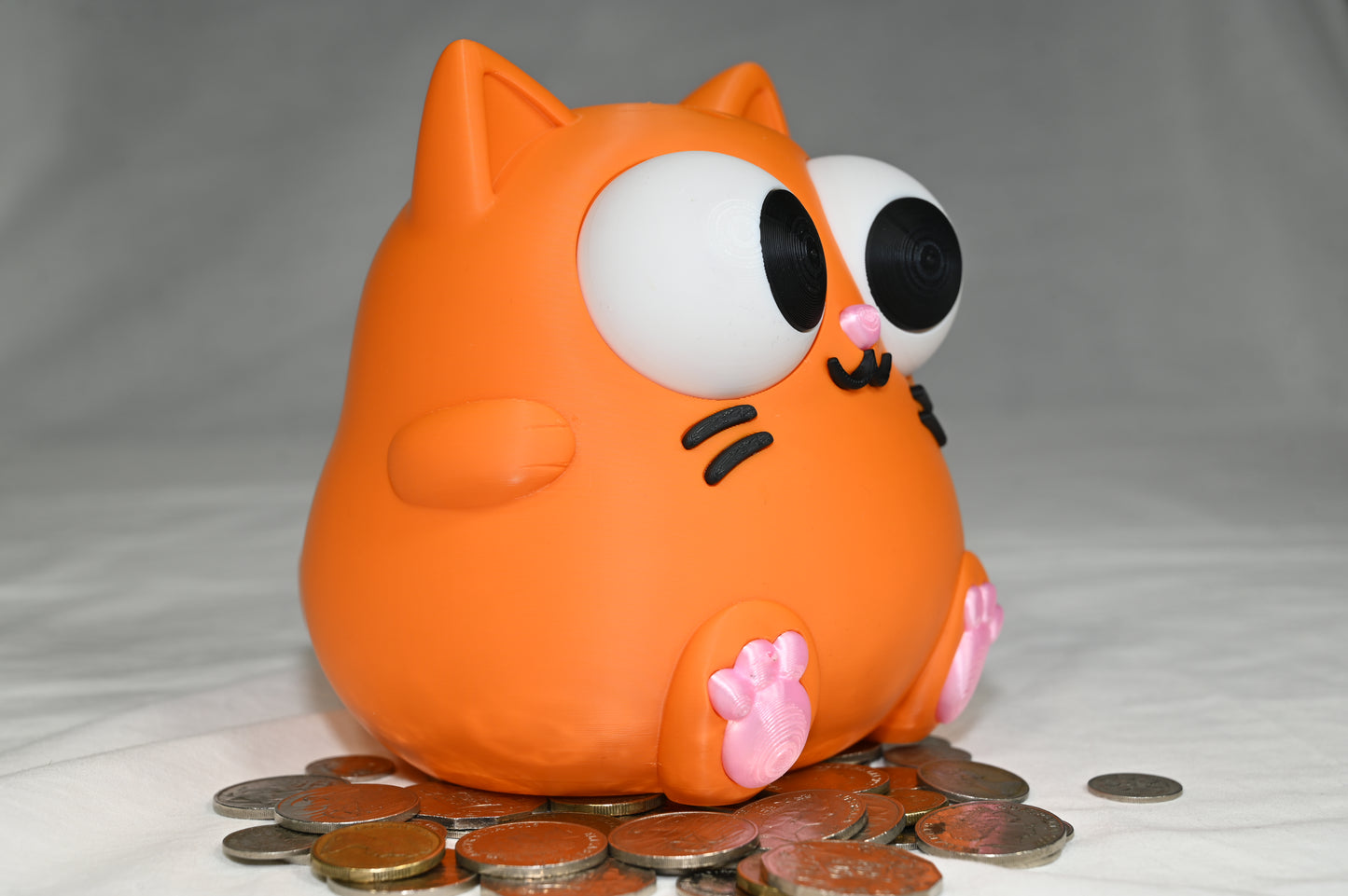 Orange cat money box / piggy bank
