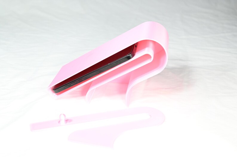 Phone shower amplifier