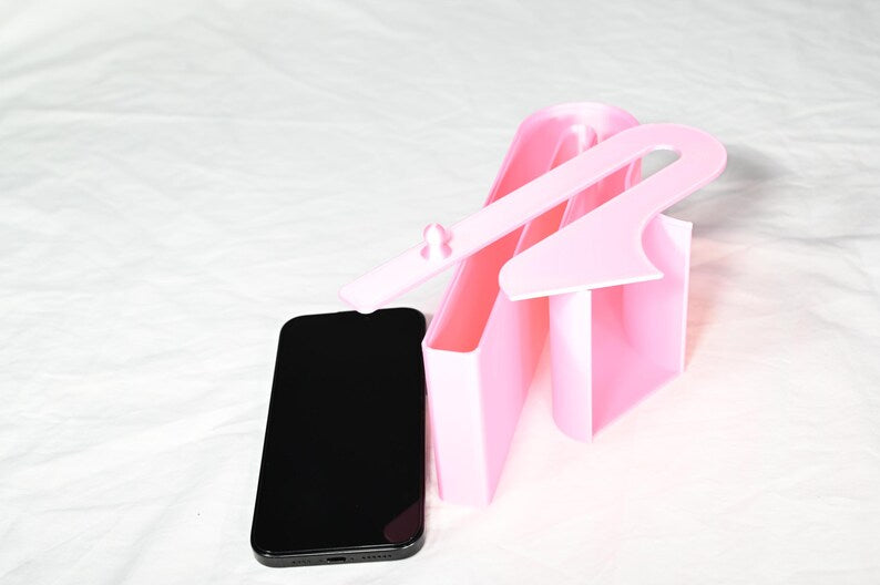 Phone shower amplifier